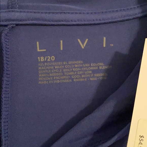 NWT! LIVI active drawstring waist hoodie. 18/20 - Picture 9 of 13